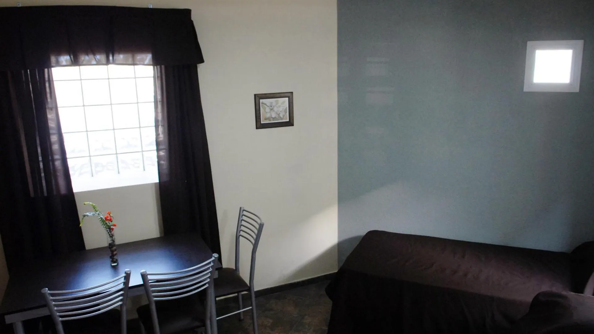 Complejo Barraquero Apartment Mendoza